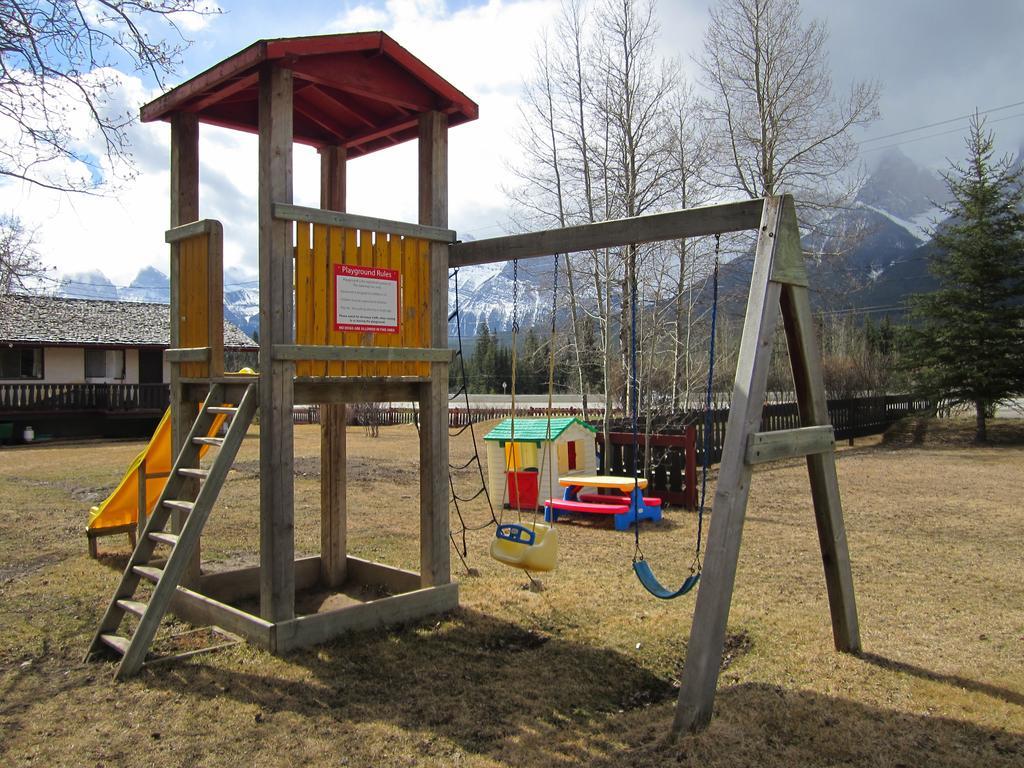 The Gateway Inn Canmore Luaran gambar